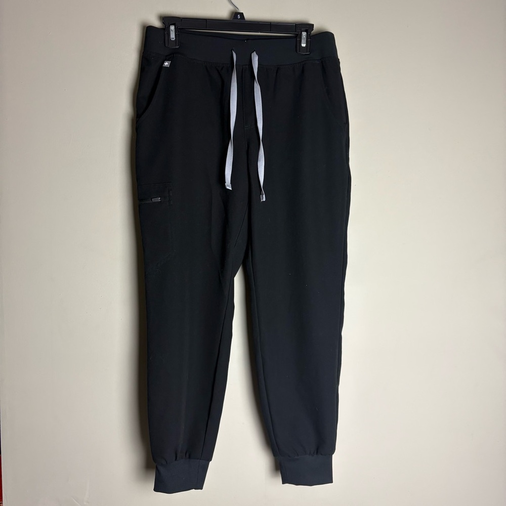 Figs Black Zamora Jogger Scrub Pants Size Medium Petite - Picture 3 of 9